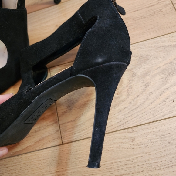 Jones NY Heels - Picture 10 of 12